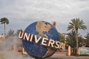 ¿Cuánto cuesta la entrada a Universal Studios Orlando?