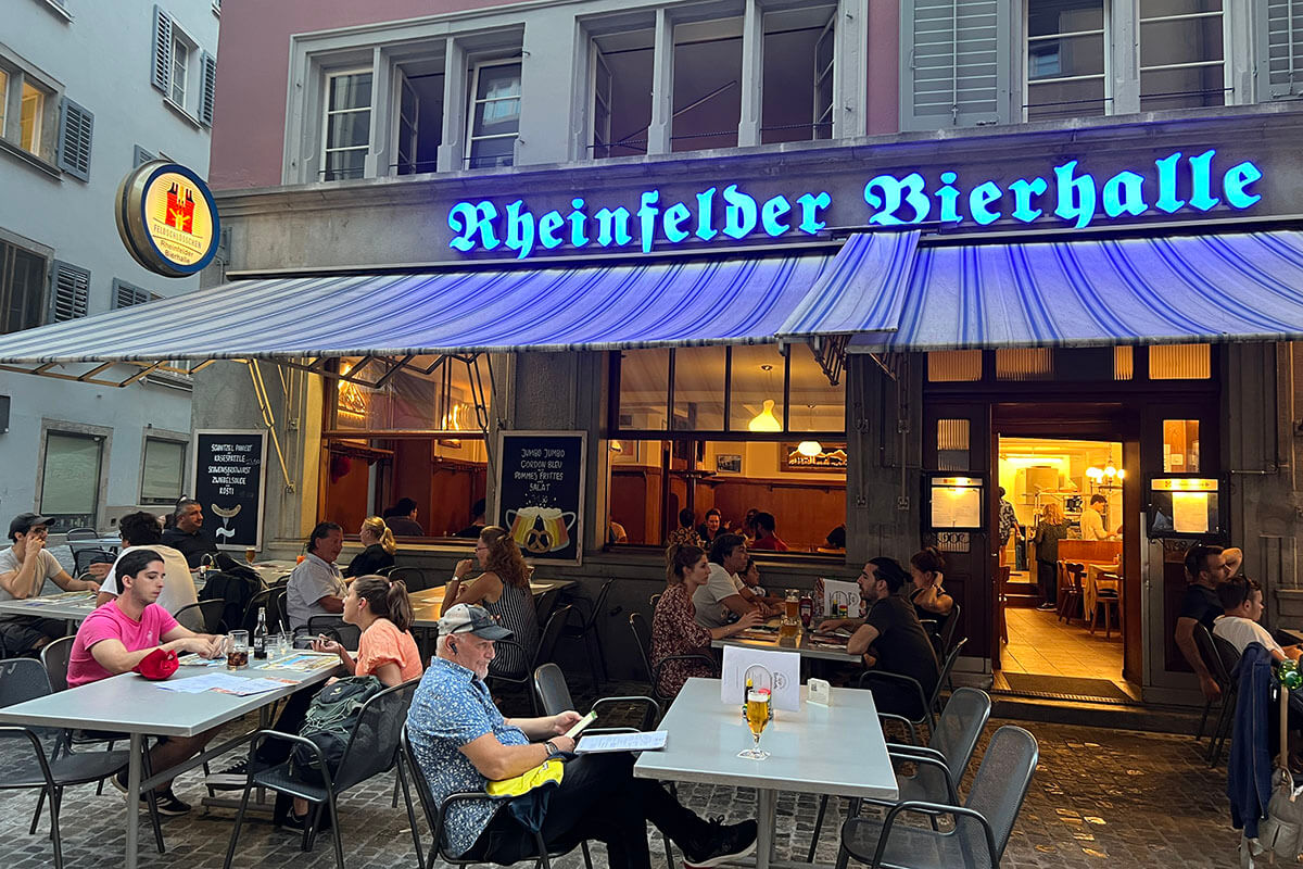 restaurante tradicional Zurich : Rheinfelder Bierhalle