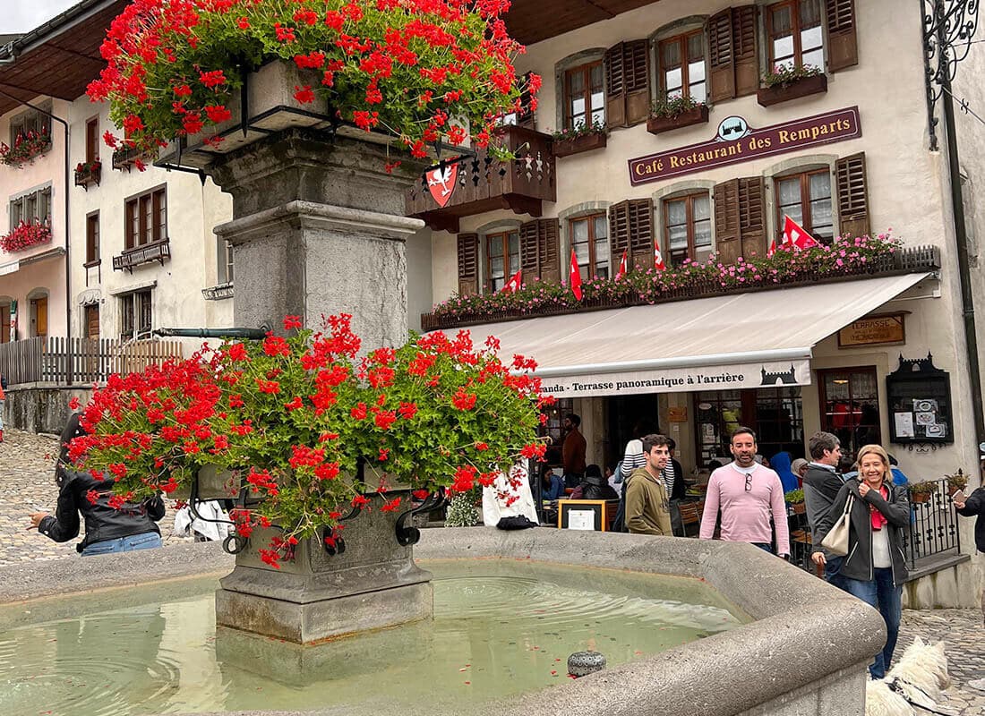 fountain of the medieval town of Gruyères