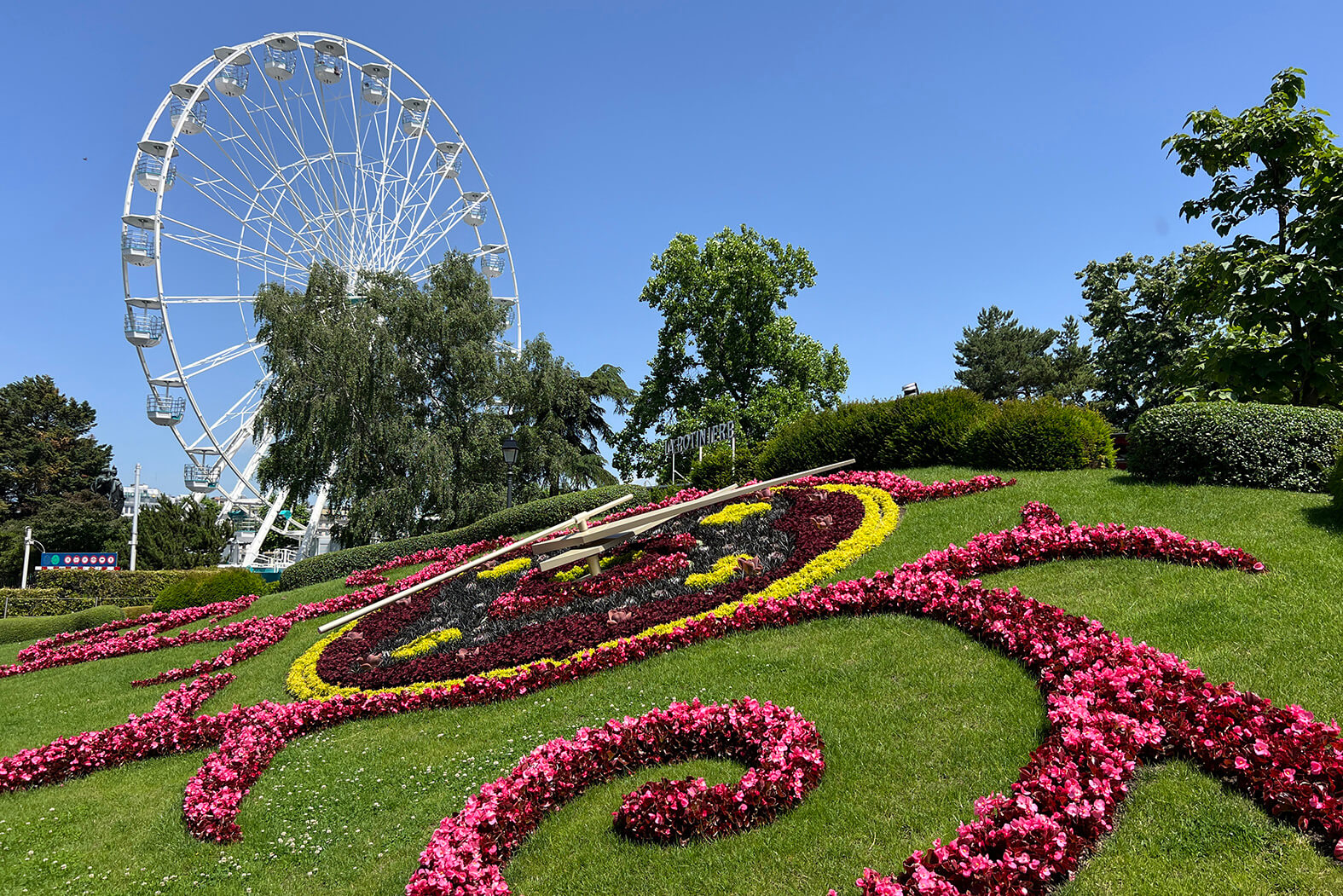 que ver en ginebra: reloj de flores